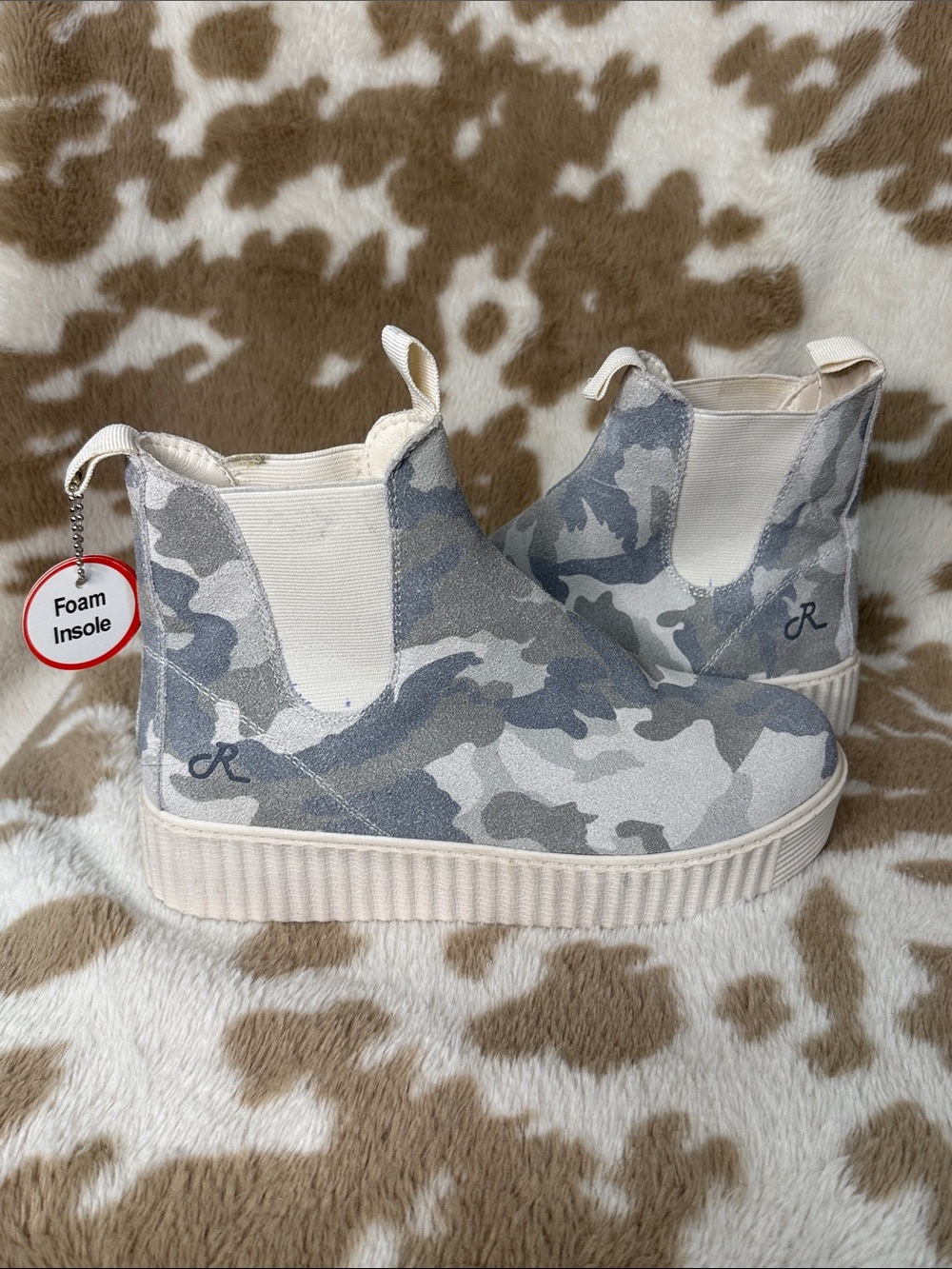 Women’s Gray Camo Chelsea Wedge Booties with Foam Insole